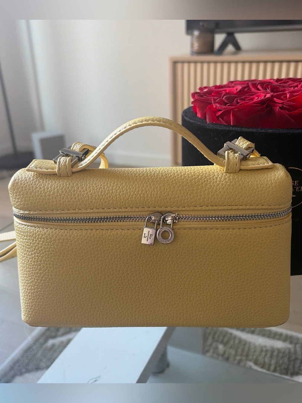 Extra Pocket 19 Leather Top Handle Box Bag In Light Yellow